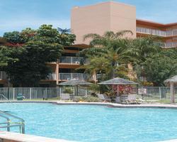 Canada House Beach Club resort