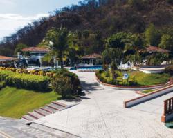 Condovac La Costa resort