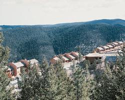 Crown Point Condominiums resort