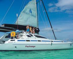 Fun in the Sun Yacht Club resort