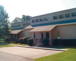Hiawatha Manor West at Lake Tansi resort