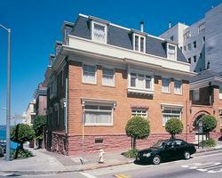 Jackson Court City Shares resort