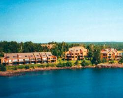 Lakehomes at Superior Shores resort