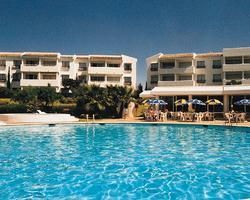 Miraflores Beach and Country Club logement