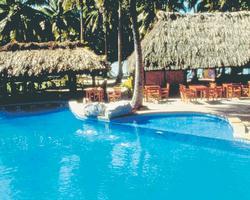 Naigani Island Resort complejo