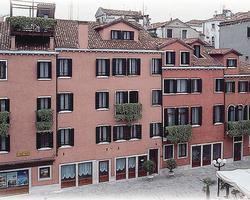 Palazzo del Giglio acomodação