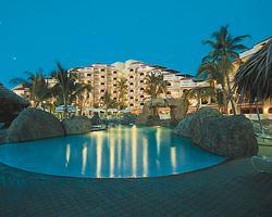 Playa Linda Beach Resort resort