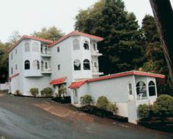 Smugglers Cove West resort