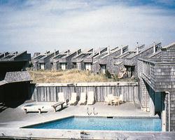 Surfcrest Condominiums resort