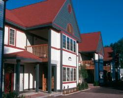 The Suites at Eastern Slope Inn complejo