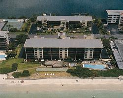 Vanderbilt Beach & Harbour Club acomodação