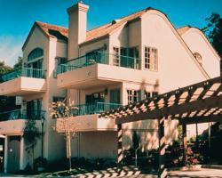 Villa L Auberge resort