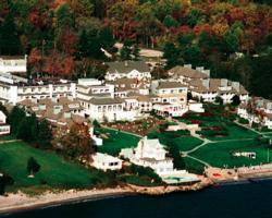 Water's Edge Resort and Spa complejo